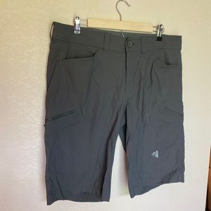Eddie Bauer Men’s Guide Pro Shorts - Sz 36